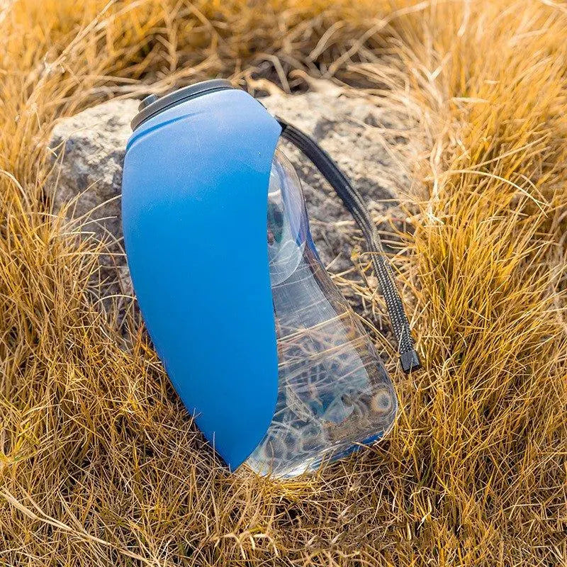 Portable Pet Water Bottle · 680 ml